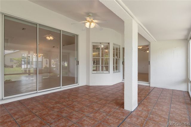 7229 W Milwe Lane, Crystal River, FL 34429