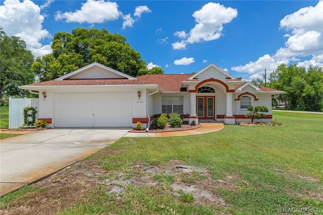 7229 W Milwe Lane, Crystal River, FL 34429