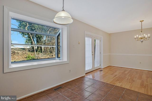 8853 BLADE GREEN LN, Columbia, MD 21045