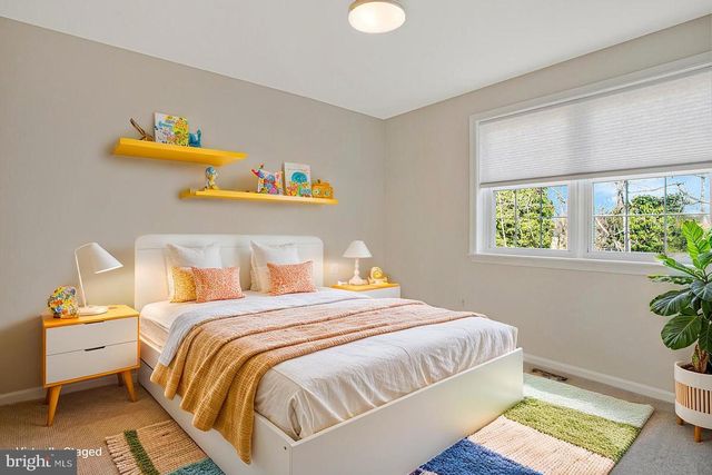 8853 BLADE GREEN LN, Columbia, MD 21045