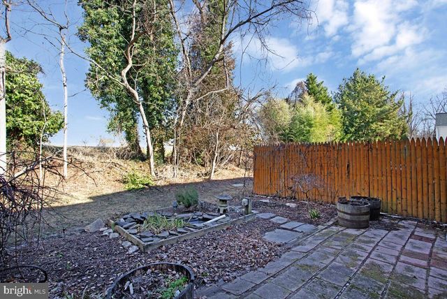 8853 BLADE GREEN LN, Columbia, MD 21045