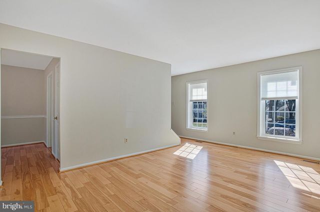 8853 BLADE GREEN LN, Columbia, MD 21045