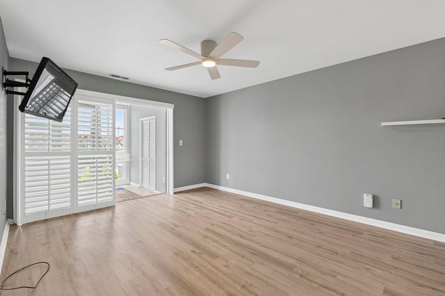4396 Baldwin Ave Apt 82, Little River, SC 29566