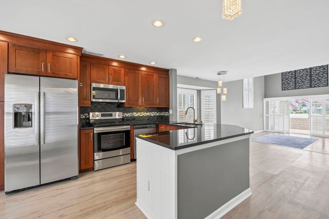 4396 Baldwin Ave Apt 82, Little River, SC 29566