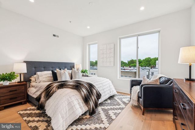 1409 S NAPA ST, Philadelphia, PA 19146