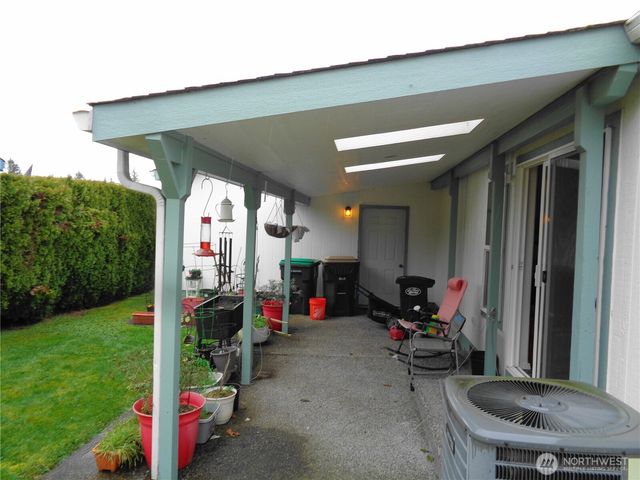 8138 18th Lane SE, Lacey, WA 98503