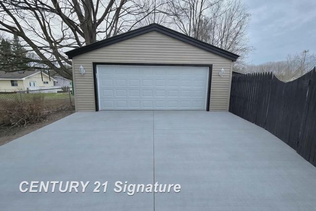 7203 Rogers Street, Genesee, MI 48437