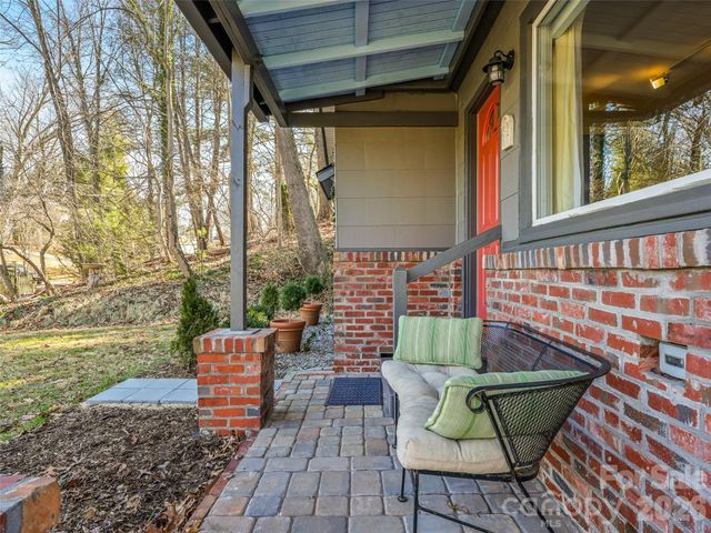 45 Shady Oak Drive, Asheville, NC 28803