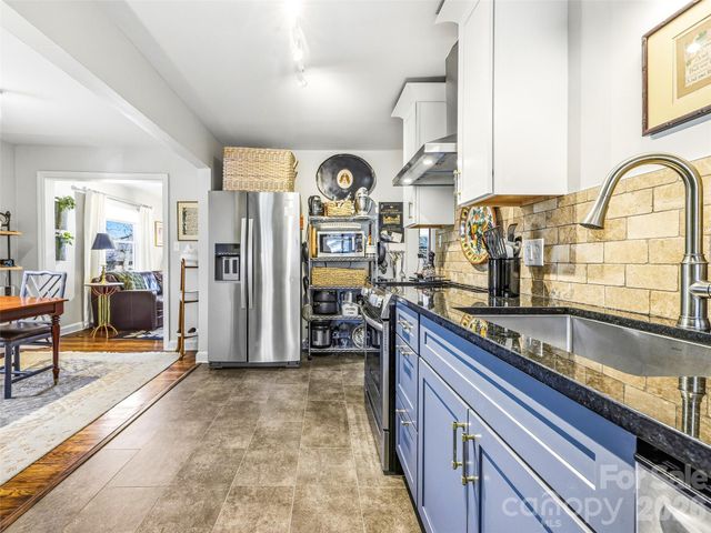 45 Shady Oak Drive, Asheville, NC 28803