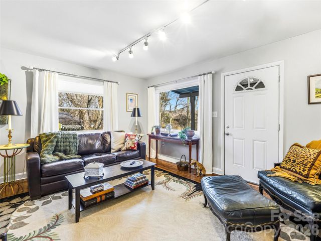 45 Shady Oak Drive, Asheville, NC 28803