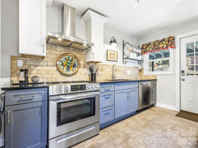 45 Shady Oak Drive, Asheville, NC 28803