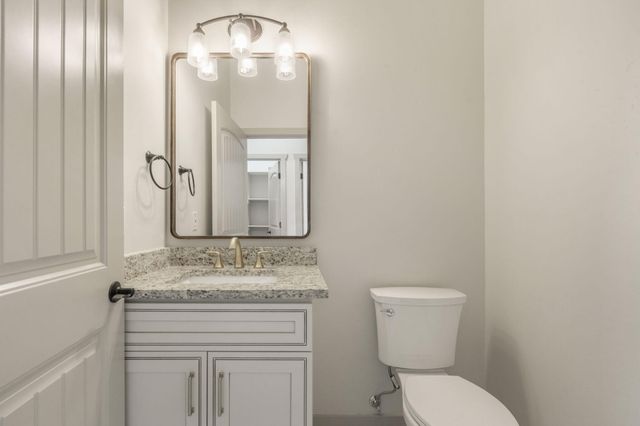 380 Taylor Road NE, Los Lunas, NM 87031