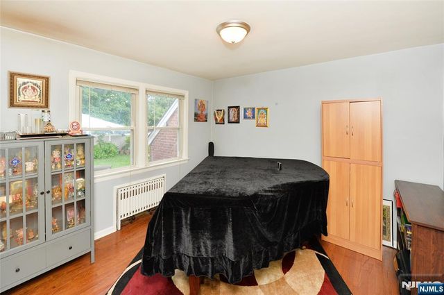 4-12 Kenneth Avenue, Fair Lawn, NJ 07410
