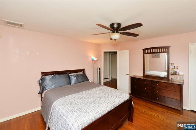 4-12 Kenneth Avenue, Fair Lawn, NJ 07410
