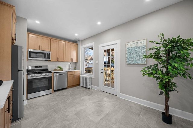 106 GARRETSON AVE, Bayonne, NJ 07002