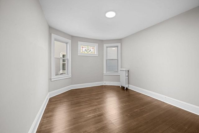 106 GARRETSON AVE, Bayonne, NJ 07002