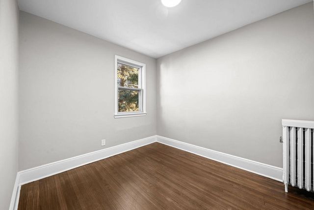 106 GARRETSON AVE, Bayonne, NJ 07002