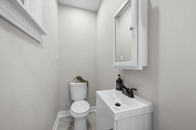 106 GARRETSON AVE, Bayonne, NJ 07002