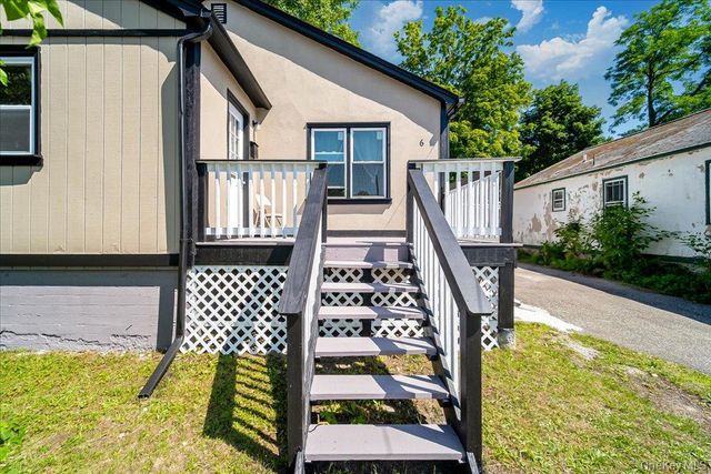 6 Hill Street, Ellenville, NY 12428