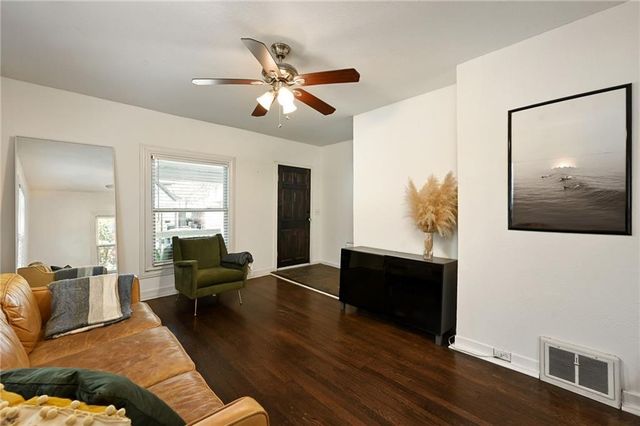 4509 WYOMING Street, Kansas City, MO 64111