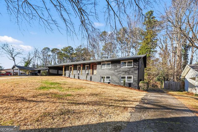 570 Carlouetta Road SW, Mableton, GA 30126