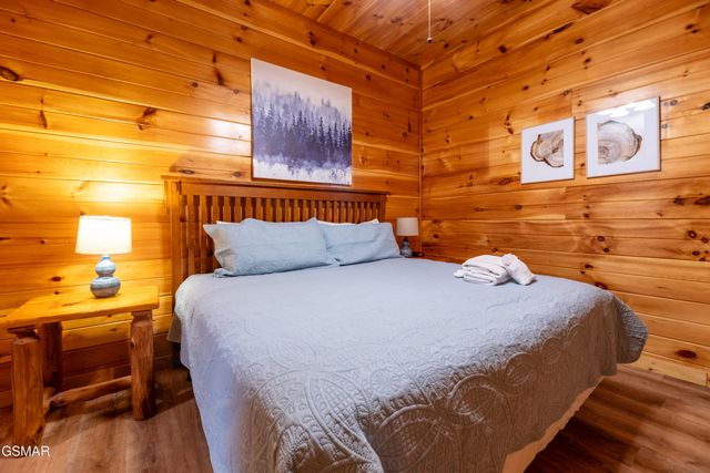 2213 Headrick Lead, Sevierville, TN 37862