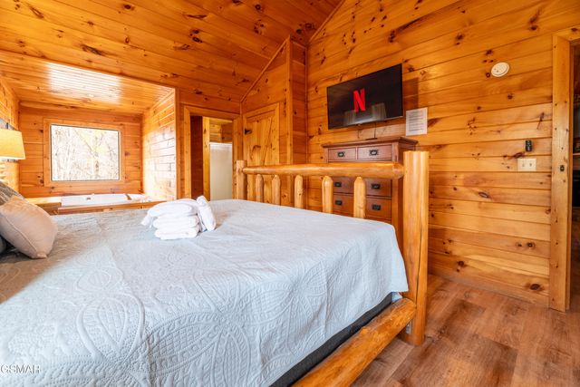 2213 Headrick Lead, Sevierville, TN 37862