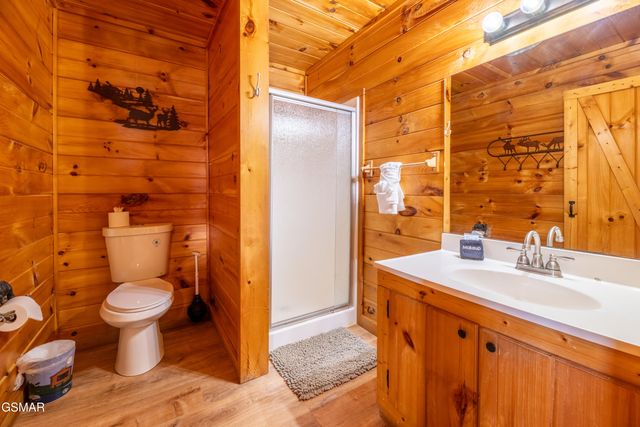 2213 Headrick Lead, Sevierville, TN 37862