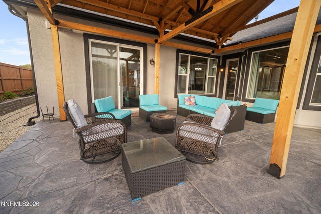 690 Rose Lane, Fernley, NV 89408