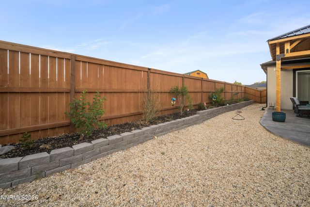 690 Rose Lane, Fernley, NV 89408