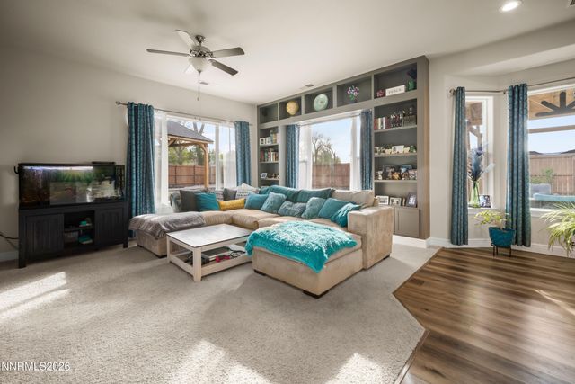 690 Rose Lane, Fernley, NV 89408