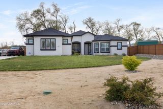 690 Rose Lane, Fernley, NV 89408