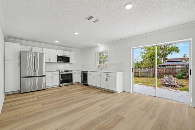 6197 HELMLY AVENUE, Spring Hill, FL 34608