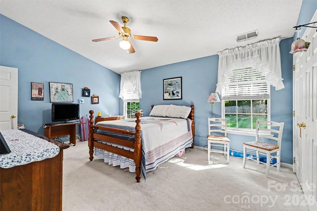 12323 Poplar Forest Drive 205, Charlotte, NC 28278