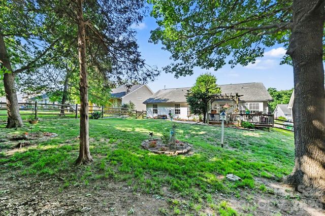 12323 Poplar Forest Drive 205, Charlotte, NC 28278