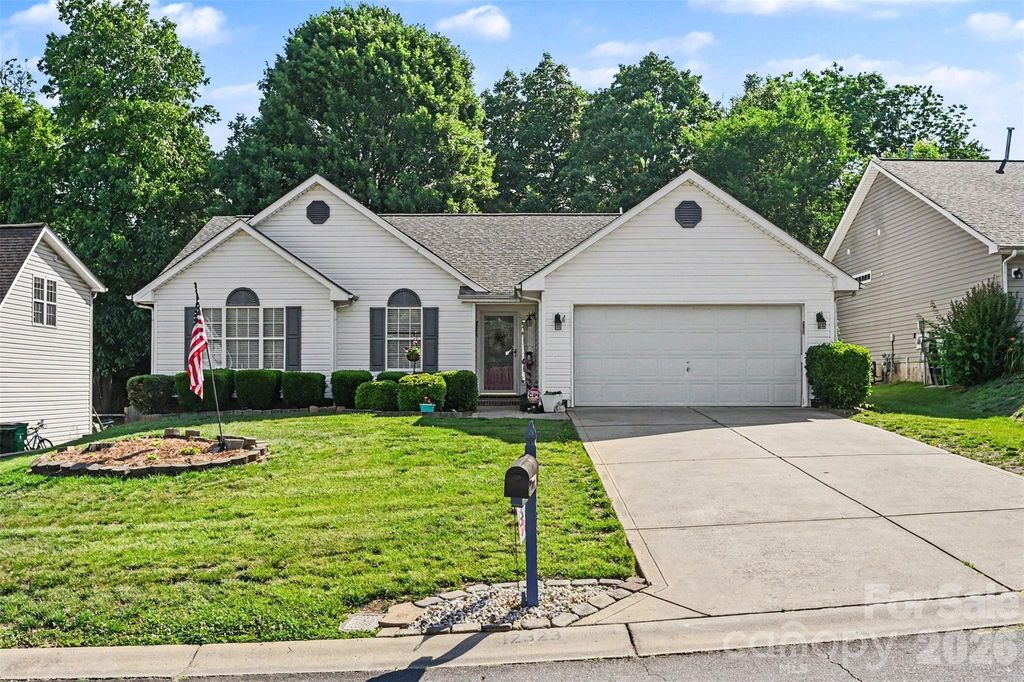 12323 Poplar Forest Drive 205, Charlotte, NC 28278