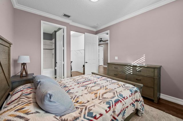 8060 Cactus Quartz Circle, Delray Beach, FL 33446