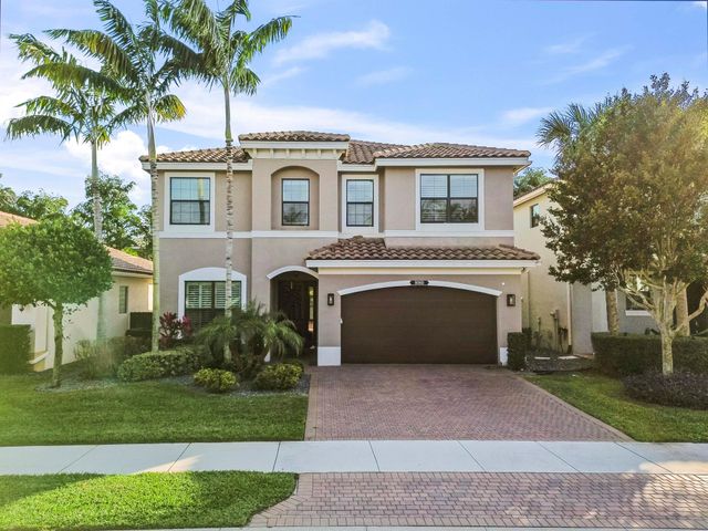 8060 Cactus Quartz Circle, Delray Beach, FL 33446
