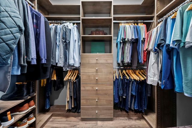 8060 Cactus Quartz Circle, Delray Beach, FL 33446