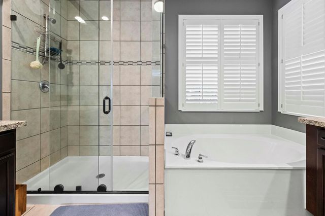 8060 Cactus Quartz Circle, Delray Beach, FL 33446