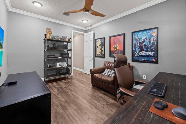 8060 Cactus Quartz Circle, Delray Beach, FL 33446