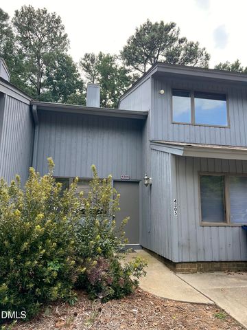 4305 Hunters Club Drive, Raleigh, NC 27606