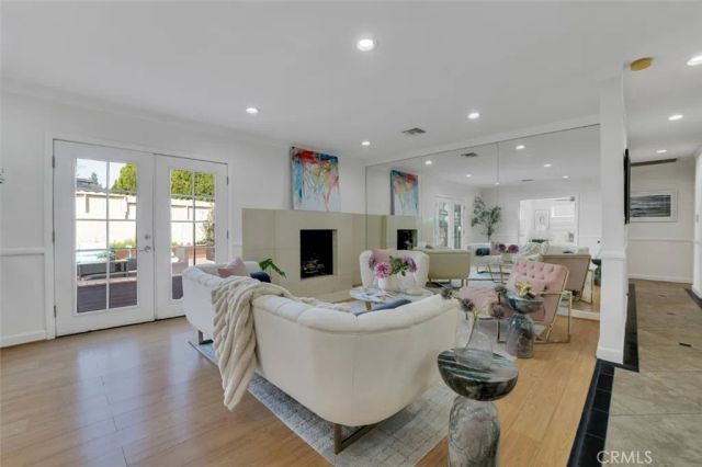 7017 Vicky Avenue, West Hills, CA 91307