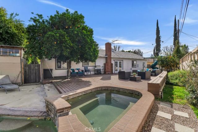 7017 Vicky Avenue, West Hills, CA 91307