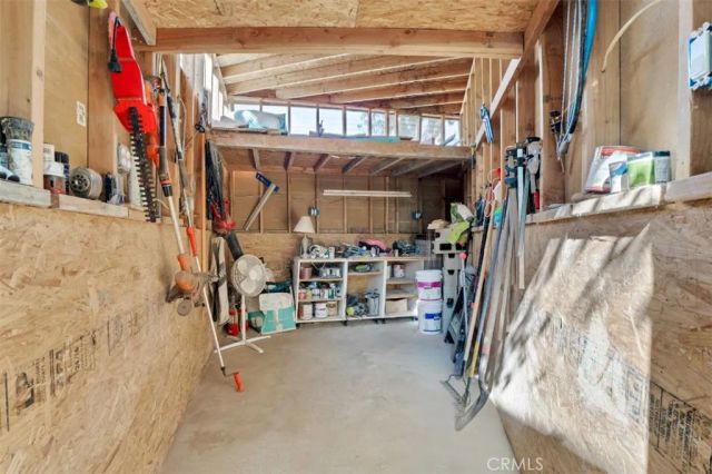 7017 Vicky Avenue, West Hills, CA 91307