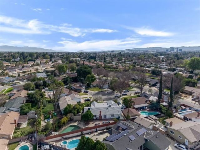 7017 Vicky Avenue, West Hills, CA 91307