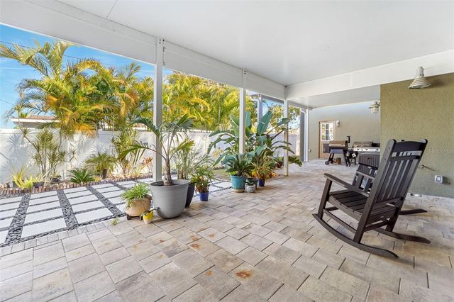 3595 FLORAL DRIVE, Largo, FL 33771