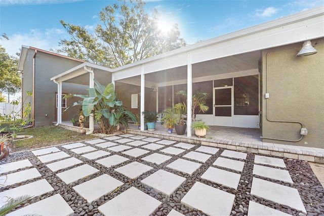 3595 FLORAL DRIVE, Largo, FL 33771