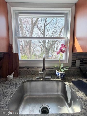 2308 VERMONT AVE, Landover, MD 20785