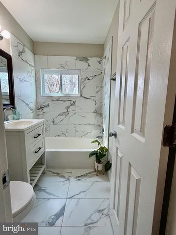 2308 VERMONT AVE, Landover, MD 20785